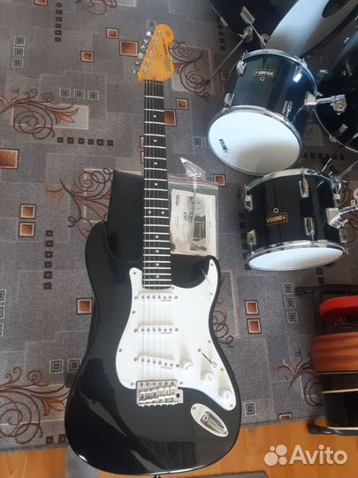 Электрогитара Vintage v6 reissued