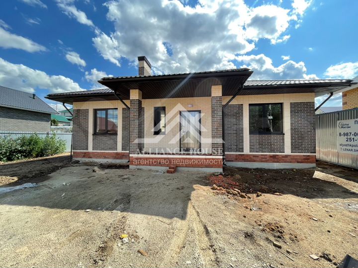 Коттедж 130 м² на участке 8,5 сот.