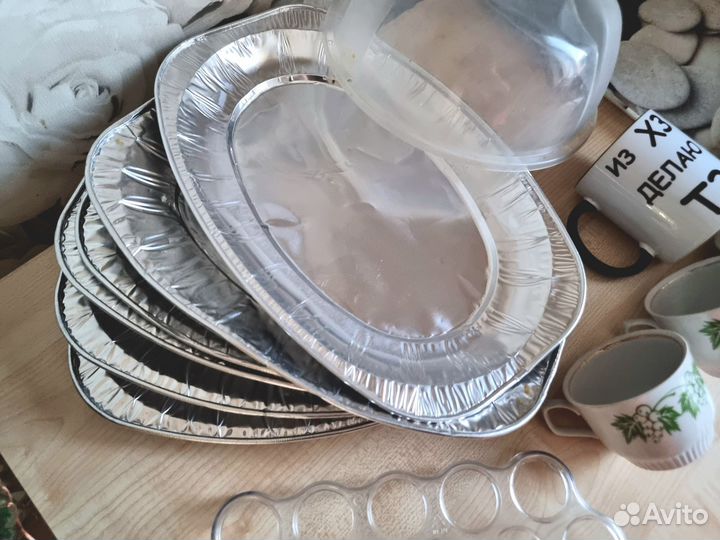 Поднос доя запекания, кружки, форма для яиц