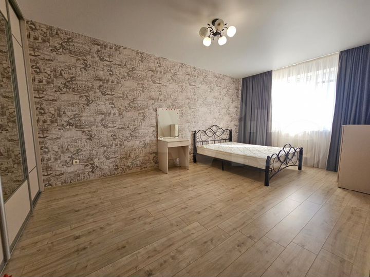 2-к. квартира, 60,2 м², 13/16 эт.