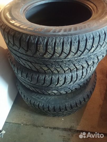 Bridgestone Ice Cruiser 7000 265/65 R17 116