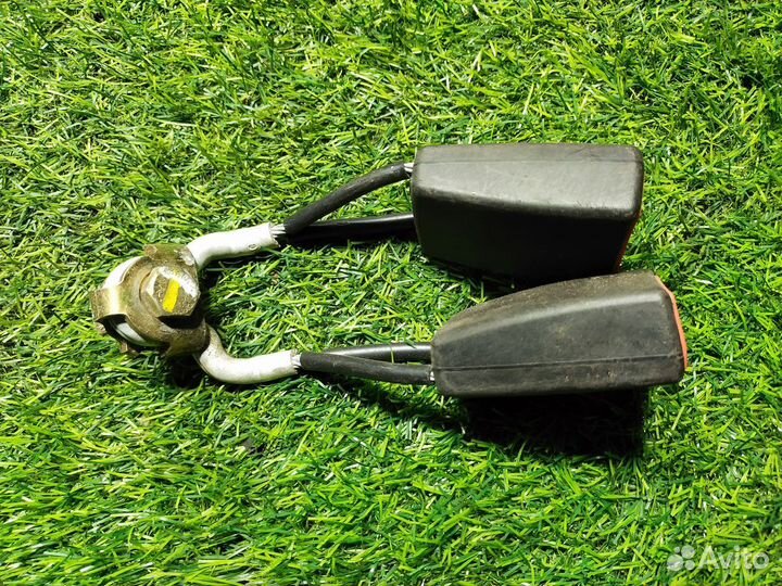 Ответная часть ремня безопасности Skoda Fabia 6Y I