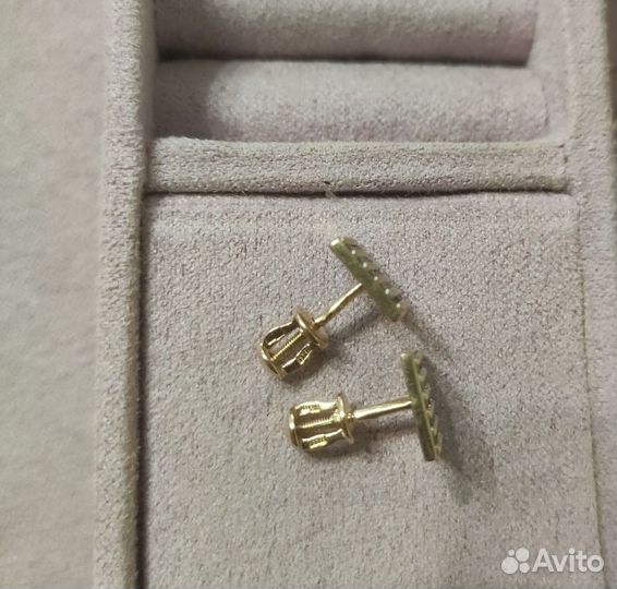 Золотые серьги 585