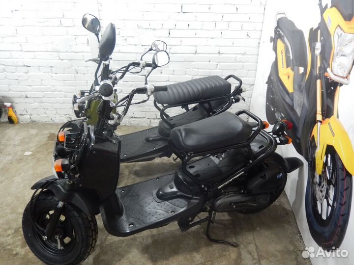 Скутер Honda Zoomer инжектор для двоих без РФ