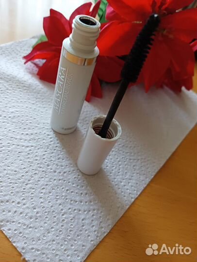 Тушь для ресниц чёрная США