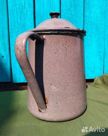Старинный чайник эмалированный 3 л