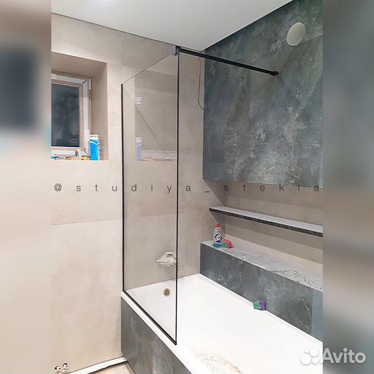 Loft конструкции из стекла и зеркал