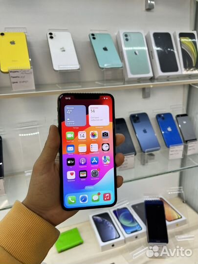 iPhone Xs Max, 64 ГБ