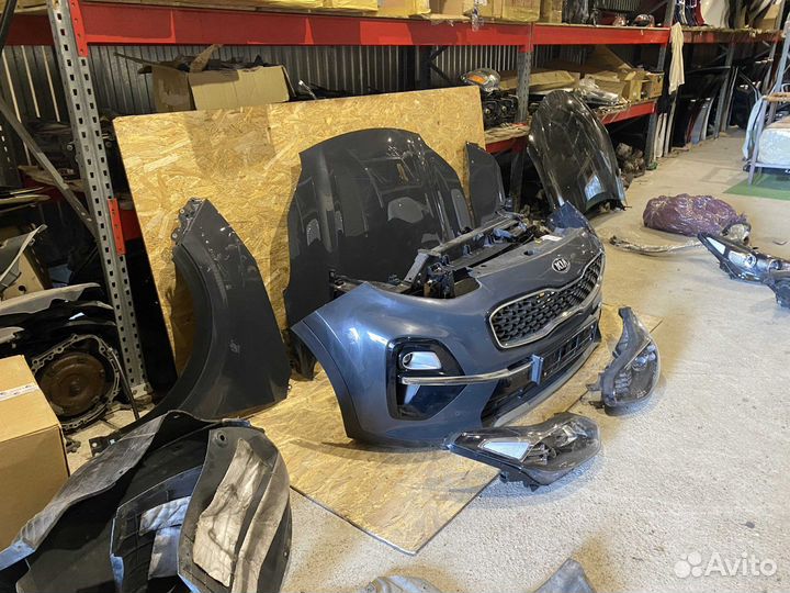 Передняя часть авто Киа Спортейдж 4