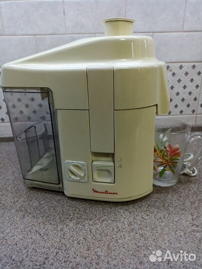 Сококовыжималка Moulinex 833. Испания