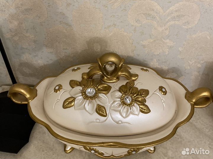 Итальянская бонбоньерка из керамики