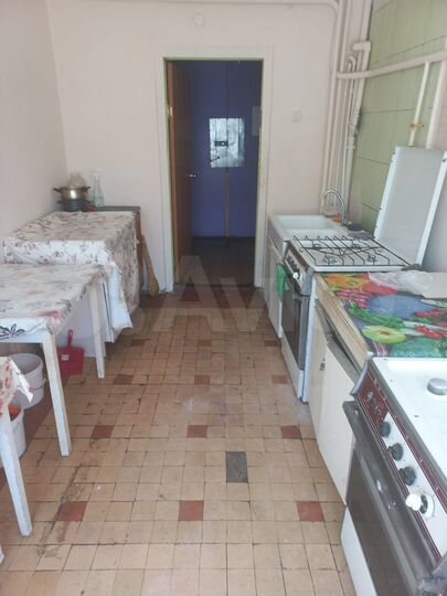 Комната 13,9 м² в > 9-к., 2/5 эт.