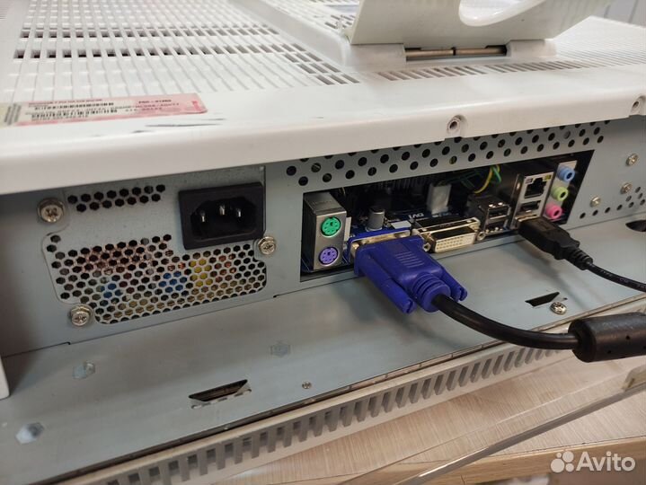Моноблок i3-3210/8Gb/SSD 240Gb/HD Graphic 2500/22