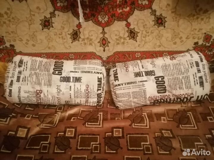 Подушки для дивана