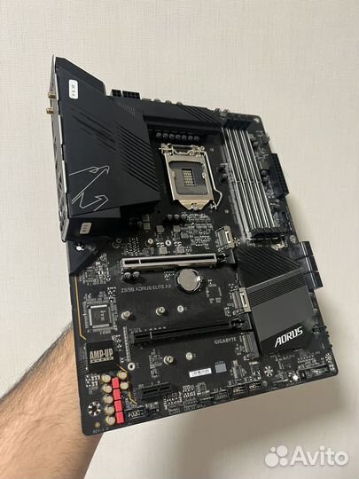 Материнская плата Z590 Aorus