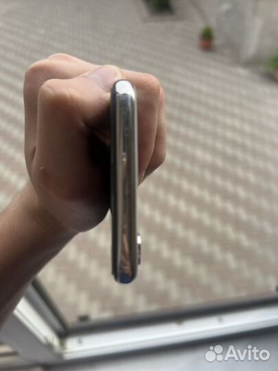 iPhone X, 256 ГБ