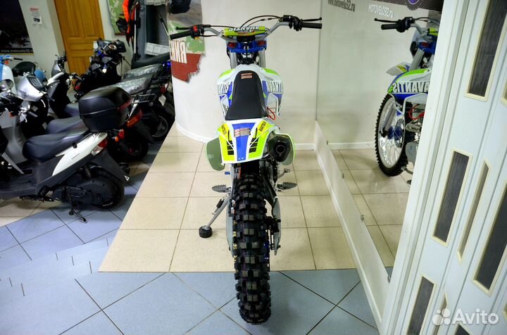 Мотоцикл avantis FX Basic+ 21/18 (169FMM, возд.охл