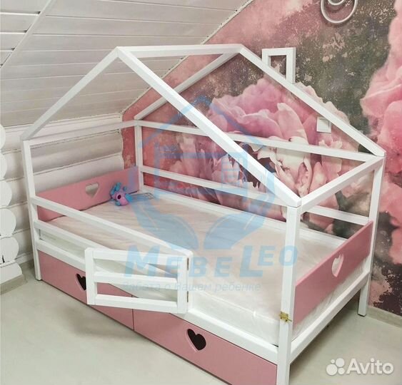 Кровать Домик