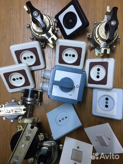 Выключатель