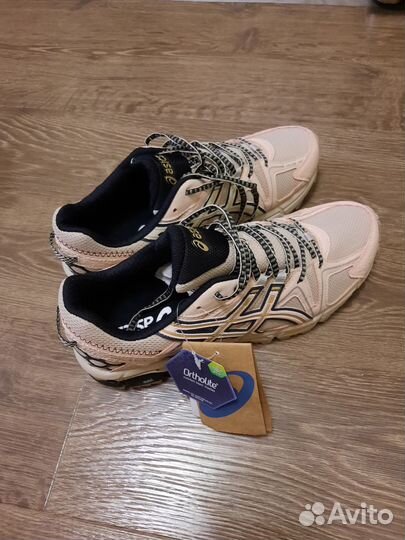 Кроссовки мужские асикс