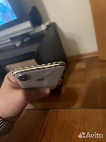 iPhone X, 64 ГБ