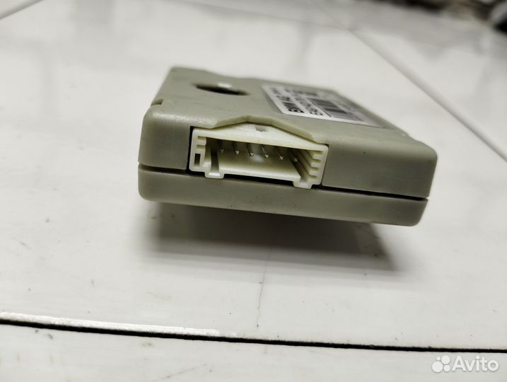 Антенна BMW 5 F10