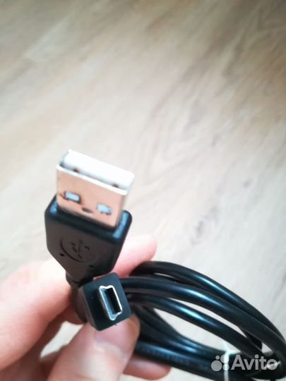 Кабель для зарядки телефона