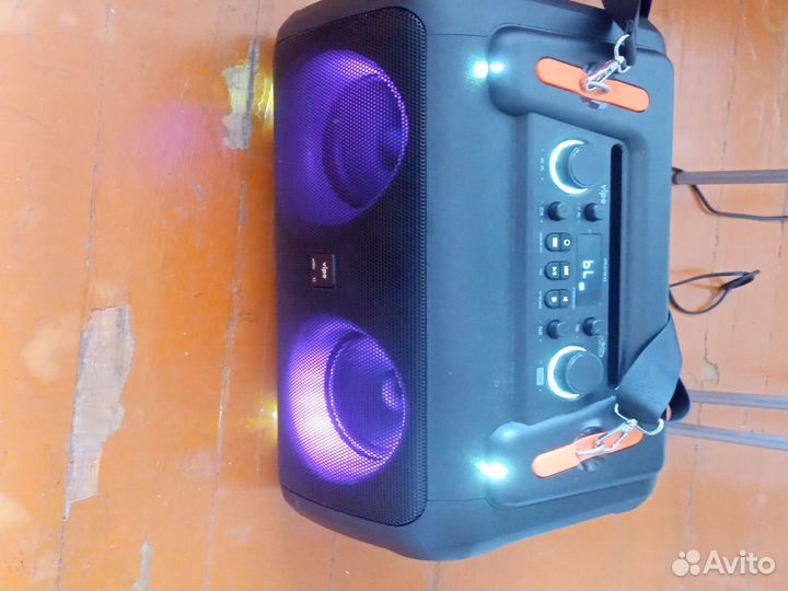 Блютуз колонка