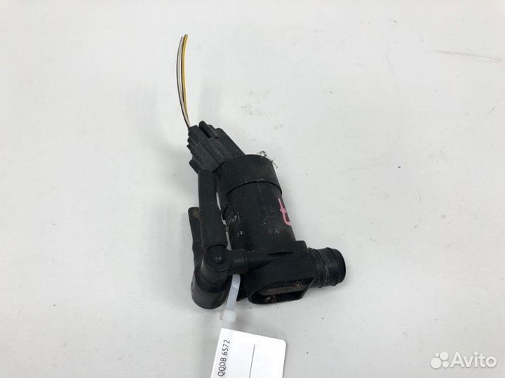 Моторчик бачка омывателя Ford Focus хэтчбек 5 дв