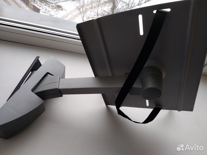 Кронштейн для телевизора