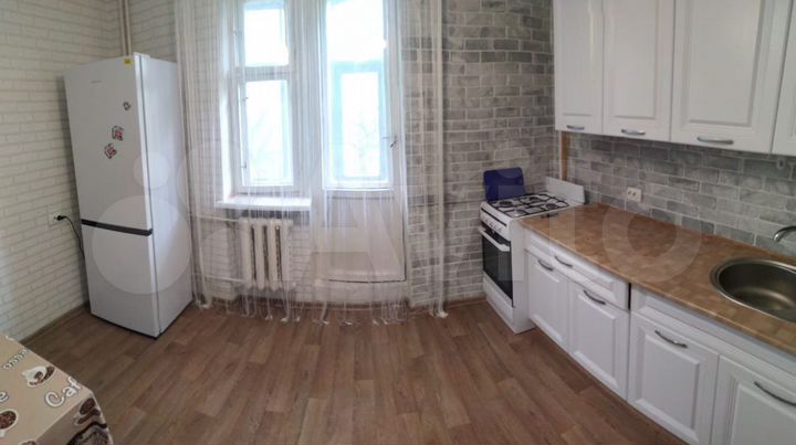 2-к. квартира, 55 м², 2/5 эт.