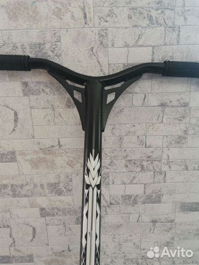 Трюковой самокат новый