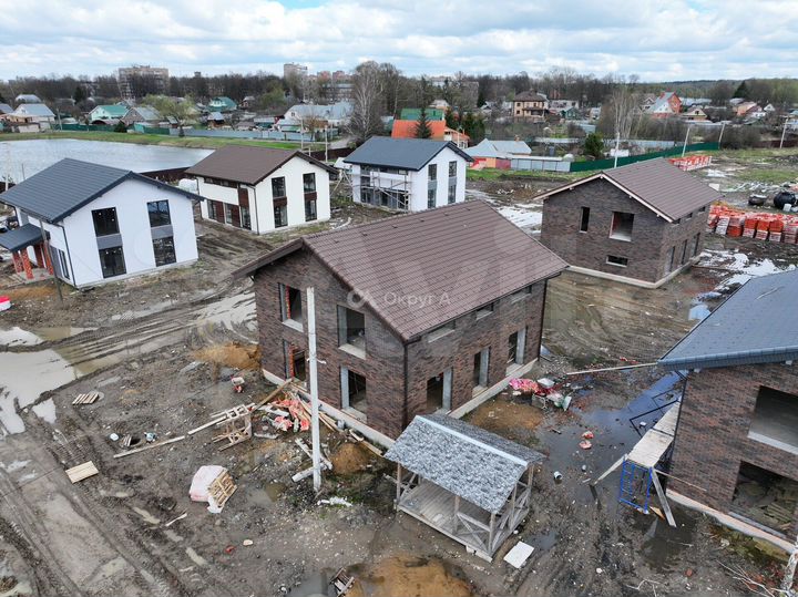 Дом 192,9 м² на участке 7 сот.