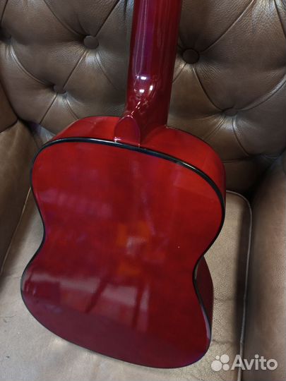 Гитара 1/2 классическая белуччи