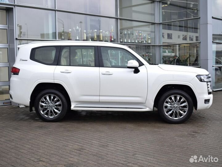 Toyota Land Cruiser 4.0 AT, 2022, 76 км