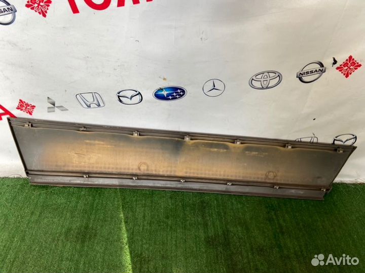 Молдинг на дверь левый Mercedes Sl-Class R129