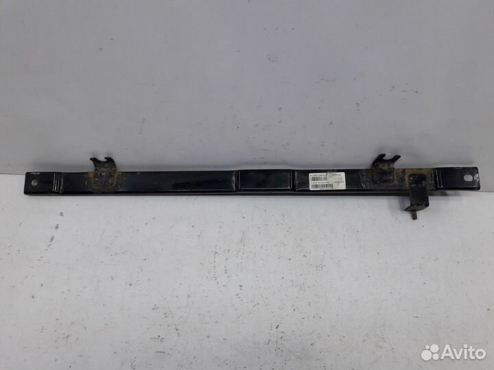 Кронштейн радиатора Лада Гранта 2011