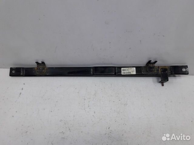 Кронштейн радиатора Лада Гранта 2011