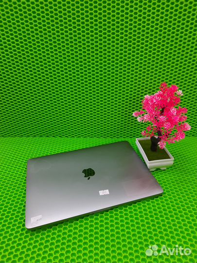 Ноутбук MacBook Pro 13 2018 512gb (Гарантия/Обмен)