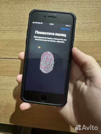 iPhone 8, 64 ГБ