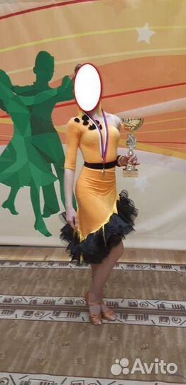 Продам бально-спортивное платье, латина