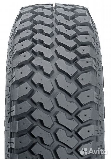 Nexen Roadian M/T 235/75 R15C 104Q