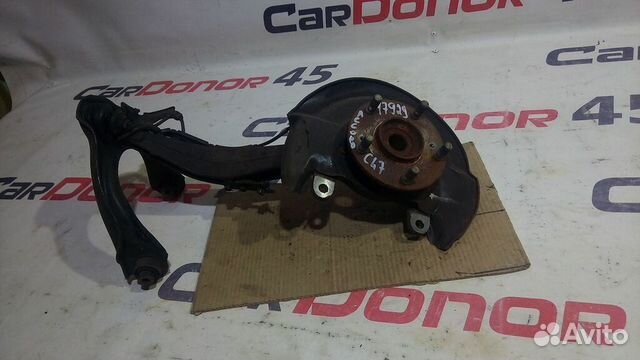 Кулак поворотный в сборе передний левый (ступица)