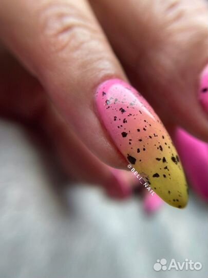 Наращивание ногтей