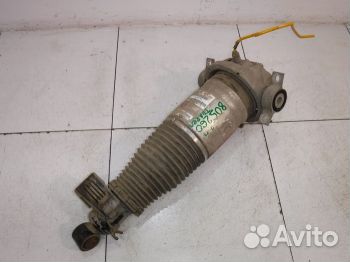 Пневмоамортизатор задний правый