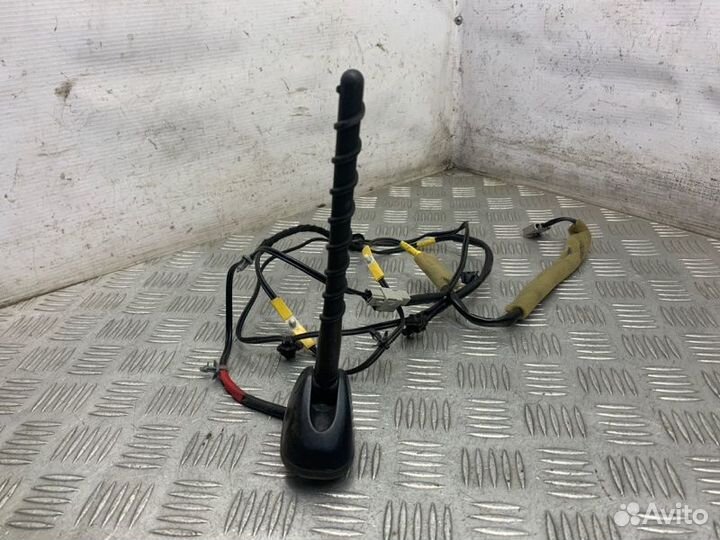 Антенна Nissan X-Trail T31 MR20DE 2007-2015