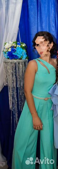 Продаю красивый комбинезон