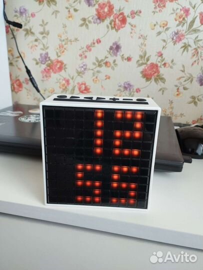 Колонка Divoom Timebox