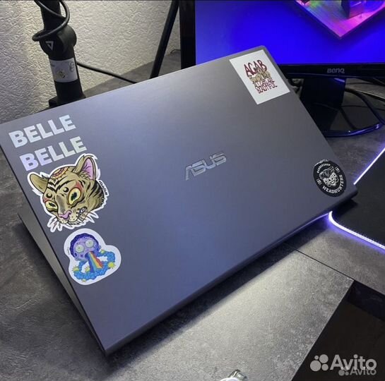 Ноутбук asus