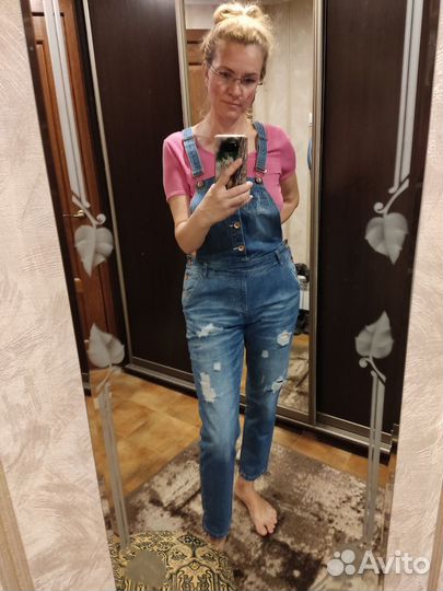Джинсовый комбинезон